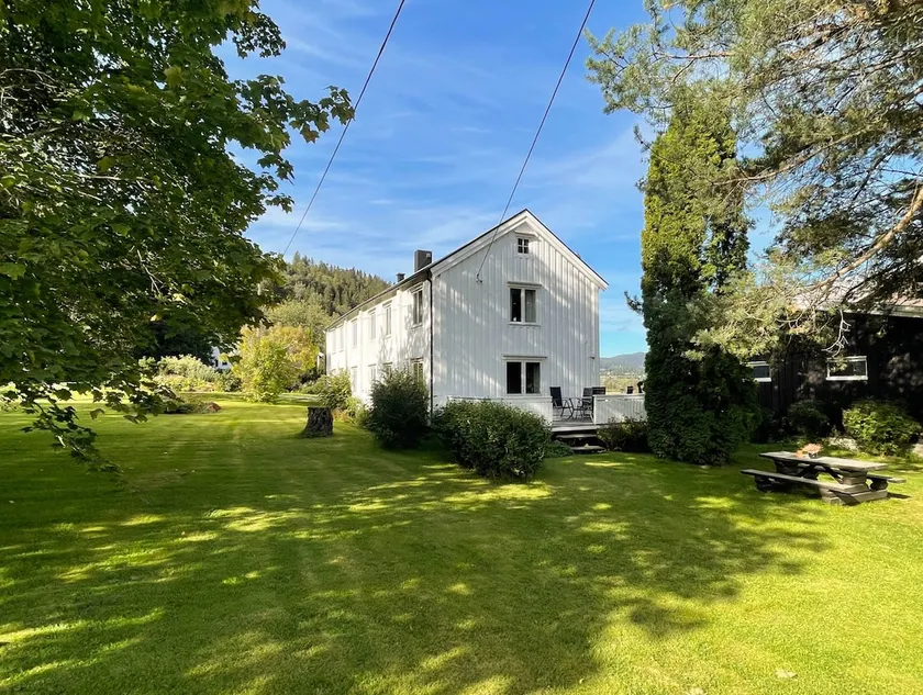 Øran Salmon Lodge - Image 1