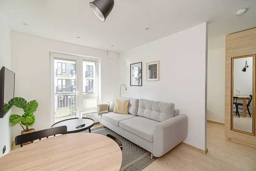 Modern Apartment Next to Ozas park by URBAN RENT - Image 1