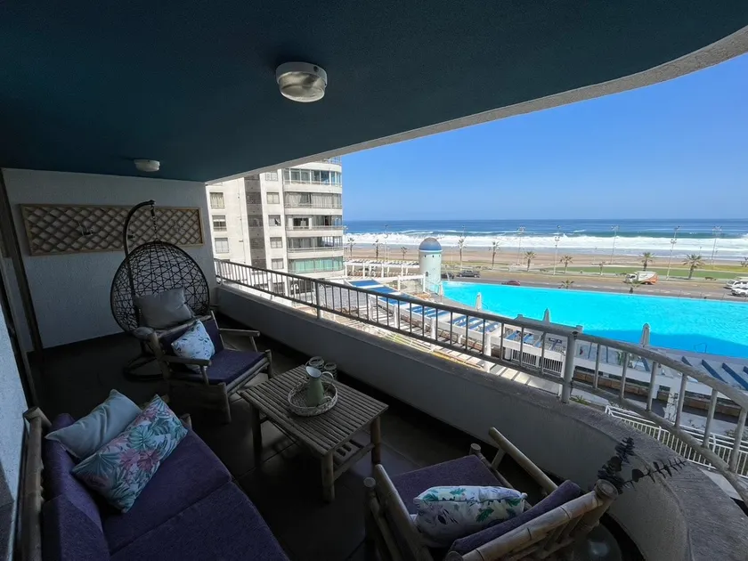 Apartment with ocean and pool views. - Image 1