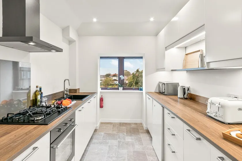 Aspen Apartment - Image 1