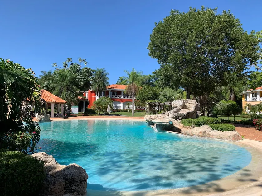 2 bedroom apartment & 2 pools. Guavaberry - Image 1