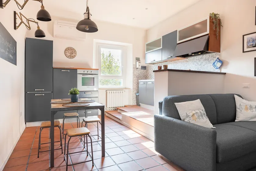 A rustic in the city, apartment in Ancona - Image 1
