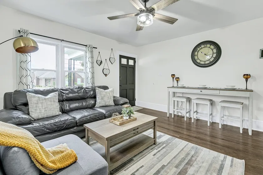 Cozy 2 bedroom home near downtown Gaffney. - Image 1