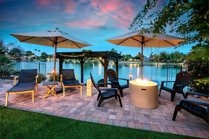 Lakefront Oasis | Pool, Hot Tub, Golf, Peddle Boat - Image 1