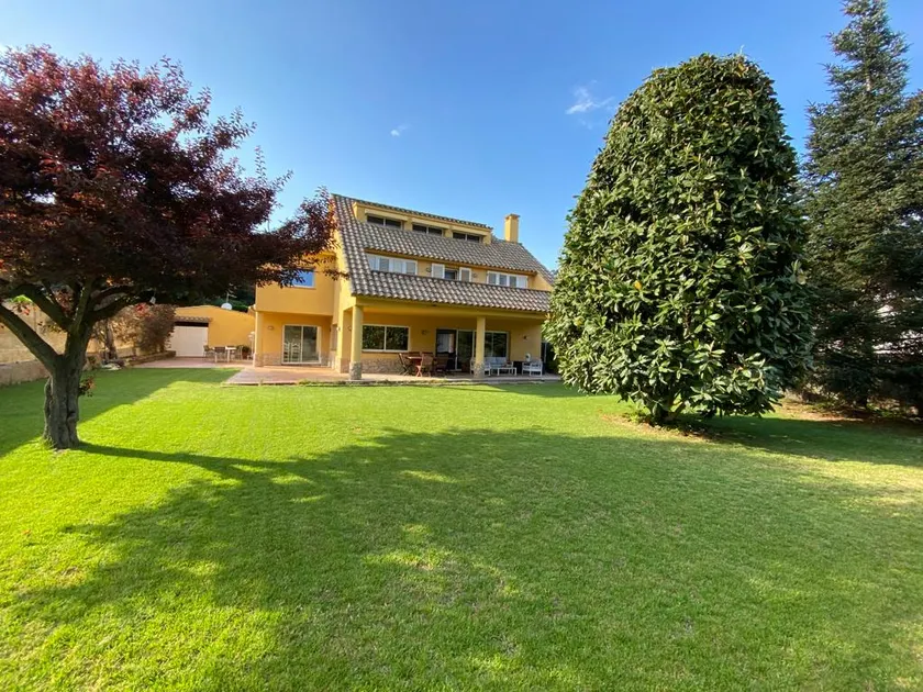 Fantastic house with jacuzzy ideal for families - Image 1