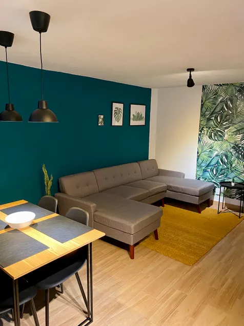 B House Pachuca - Image 1