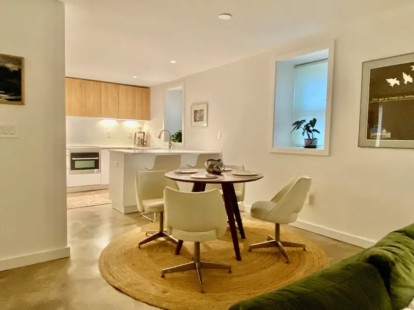 All new 2-bedroom garden apartment on great block. - Image 1