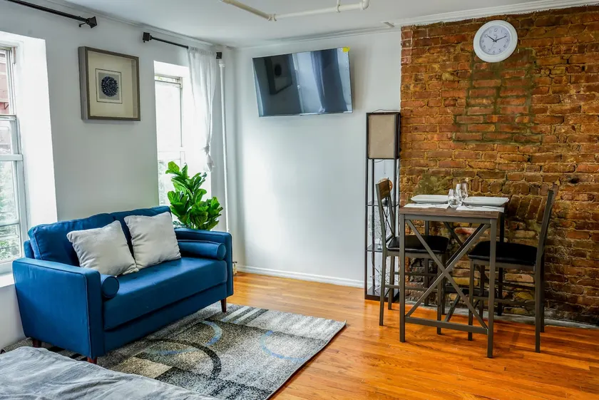 Studio for Longer Stays - Image 1