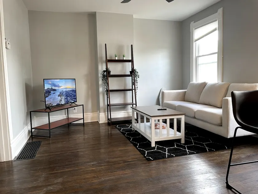1 BDR Apt! Discount for Medical, and Long Stays - Image 1