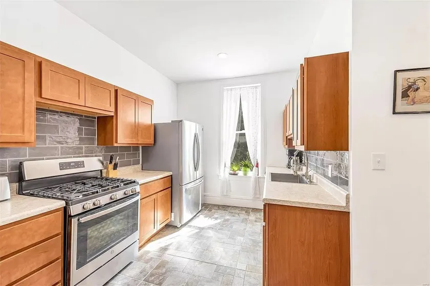 Historic Benton Park HUGE 2 BR Condo - Image 1