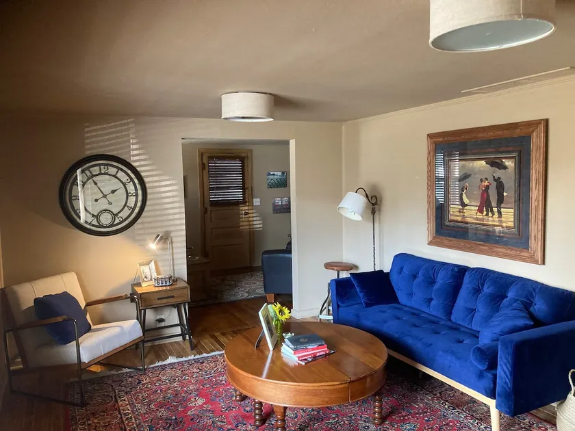 Cabin Feel Home in Historic Peru Area. - Image 1