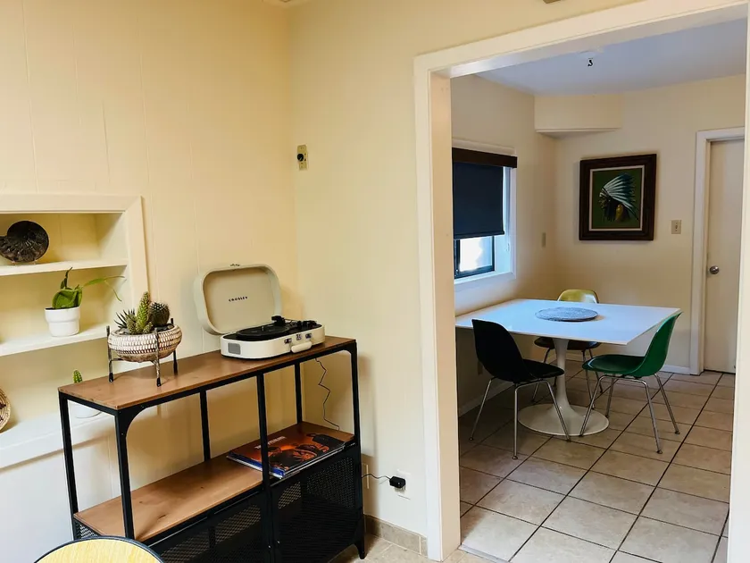 Beautiful 2 BDRM Apt in Center of Uptown Sedona - Image 1