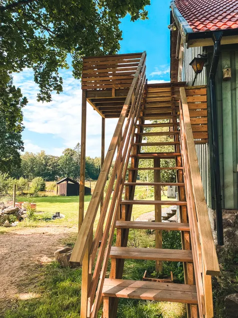 Treetop loft in the Southern Swedish Wildlife Park - Image 1