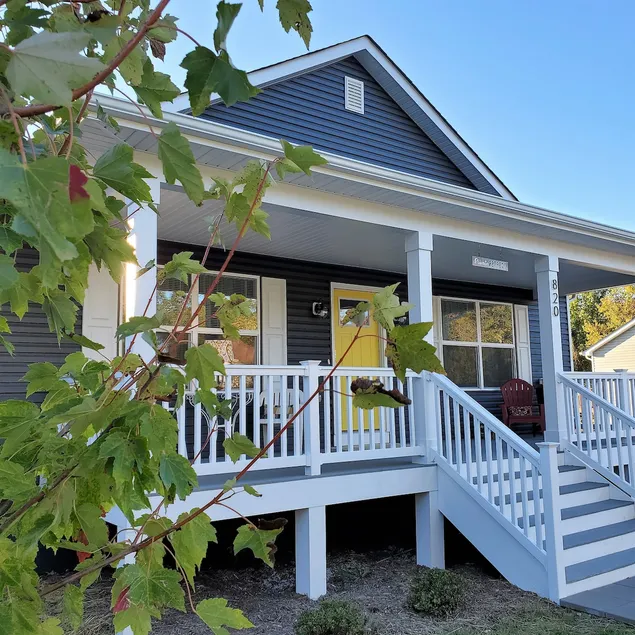 Private Retreat: A Modern Beach Bungalow for 2-8 - Image 1