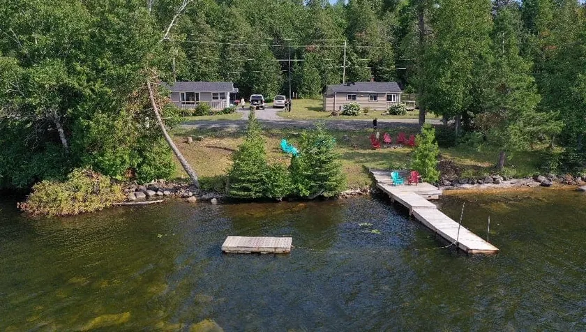 2 Cottages for Groups | Sleeps 14, HotTub, Firepit - Image 1