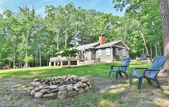 Deer Trail Cabin ~ Mtn views ~ Firepit ~ Hiking - Image 1