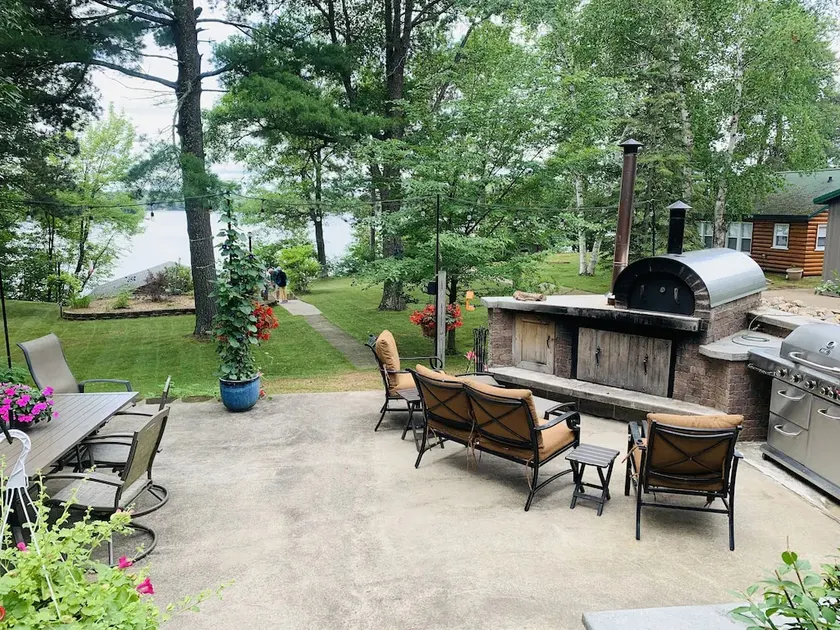 Secluded Northwoods getaway on beautiful Lake Nokomis - Image 1