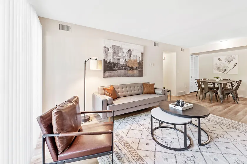 Cozy and Modern 2 BDR, Pool / Gym | Comfy Beds - Image 1