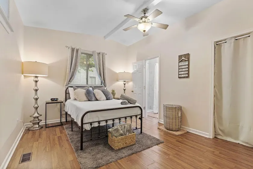 Private 1 Bed Apt - Historic Olde Towne Portsmouth - Image 1