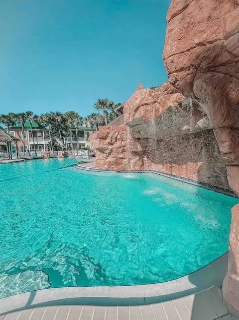 ~Seaside Getaway~ Condo in Purple Parrot Resort! - Image 1
