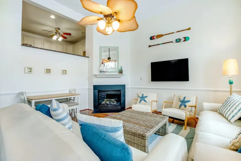 Relaxing Bethany Beach Retreat, Pools, Families Welcome Including Dogs! - Image 1