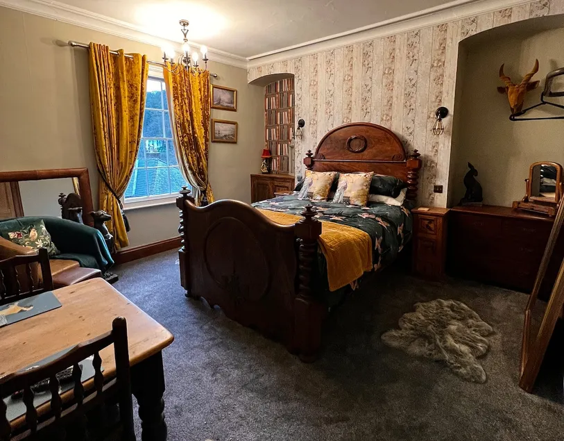 Jubilee View, Studio Apartment in Matlock Bath - Image 1