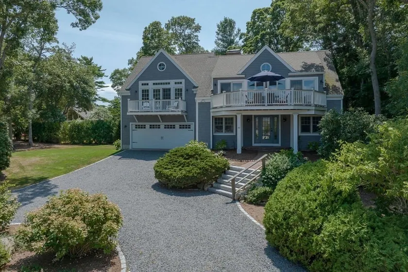Coastal Retreat. Kayak Launch / Walk to Beach - Image 1