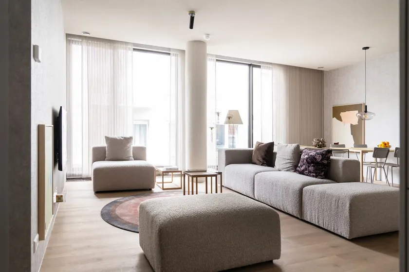 Luxurious City Centre 1 Bedroom Apartment - Image 1