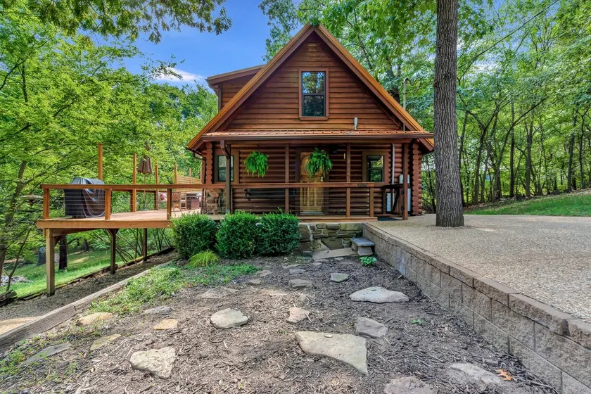 Cabin Sweet Cabin - Modern Log Cabin @ Beaver Lake W/Hot Tub - Image 1