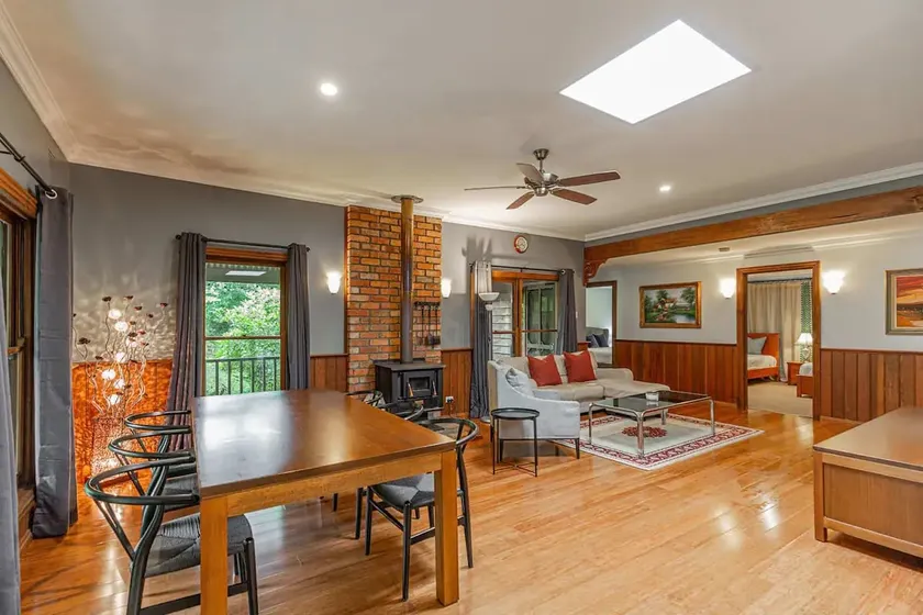 Tranquil 4 Bedroom Cottage in Olinda - Image 1