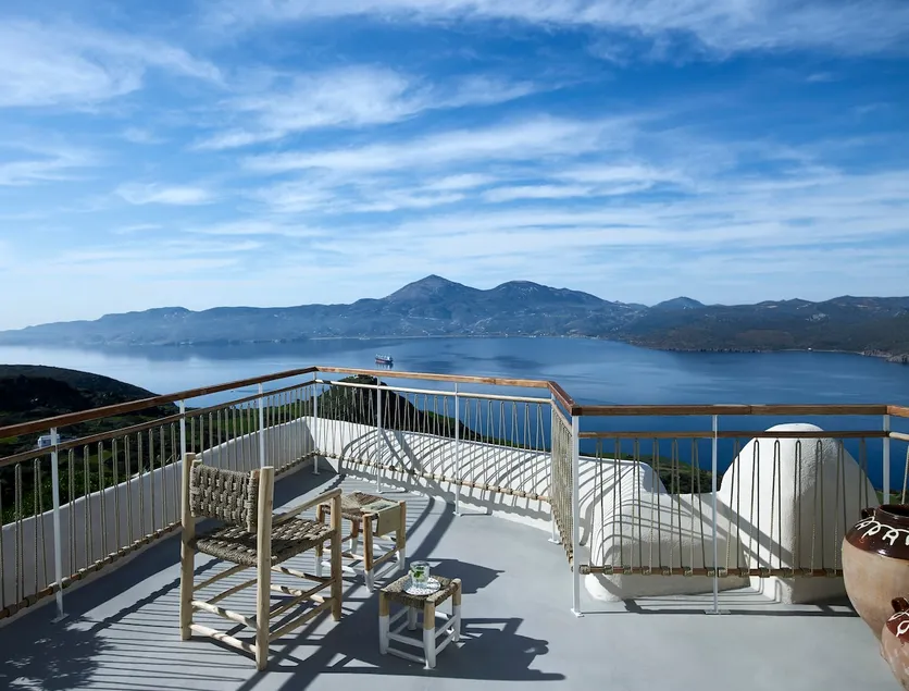 Traditional house with unforgettable view - Image 1