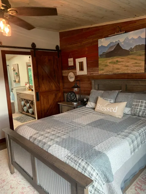 Cozy country farm house - Image 1
