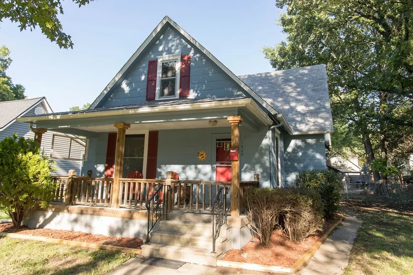 Cheerful & Homey ~ 7 Mins to Downtown ~ Queen Beds - Image 1