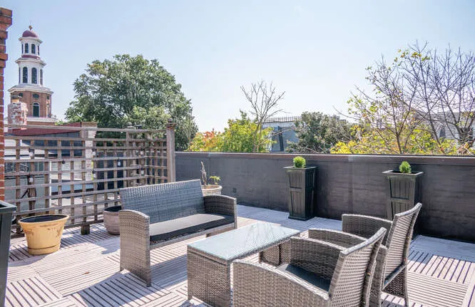 Private Roof Deck! Heart of Old Town - Image 1