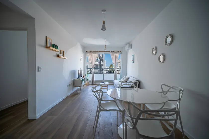 Brand New Apartment in Monserrat Pool Gym - Image 1