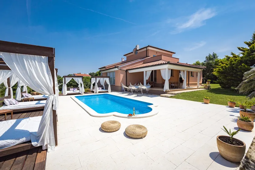 Villa Mirna with private pool, 500m from Beach - Image 1