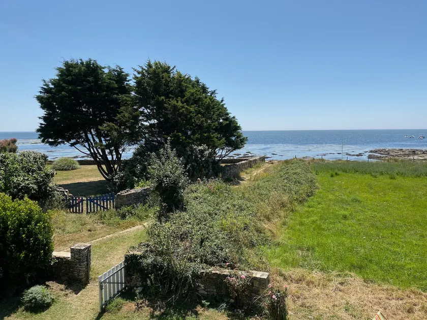 Large house facing the sea, 8/9 beds - Image 1