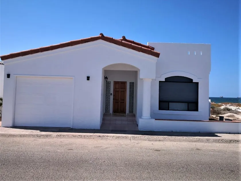 Mi Sueño Casita 2 - Directly on sandy beach - Image 1