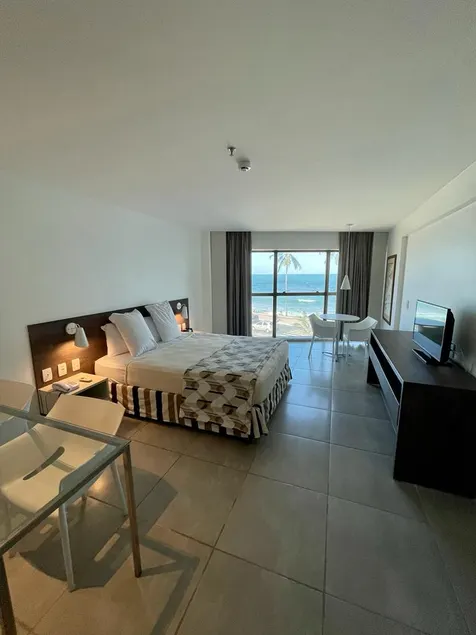 Sea view flat with complete leisure area - Image 1