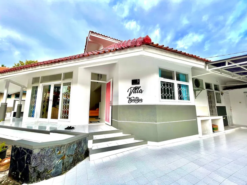 Villa Tigatiga - Cozy Villa by the anyer beach - Image 1