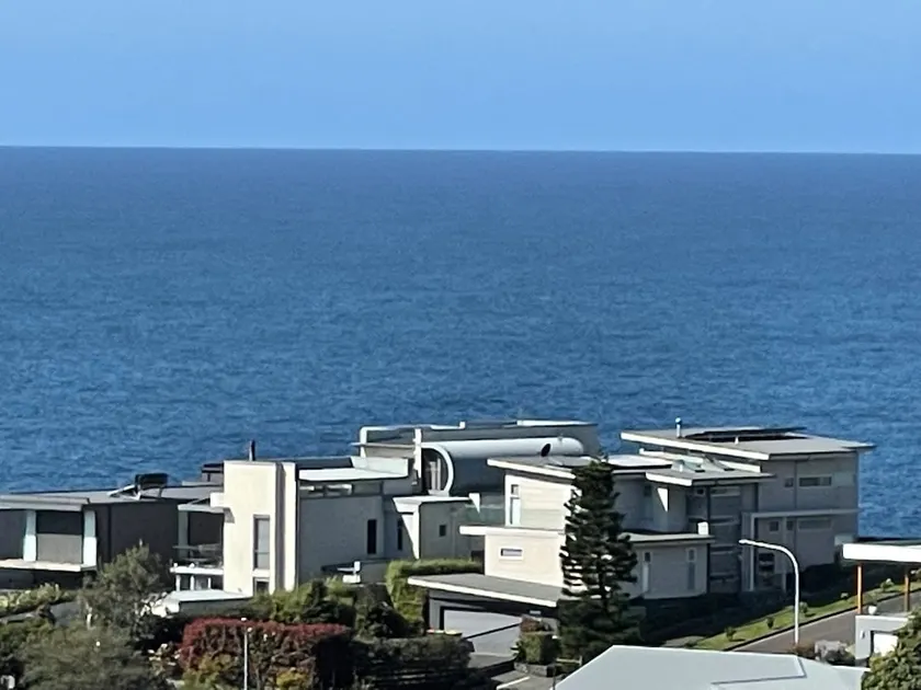 Luxe with Ocean Views Gerringong - Image 1
