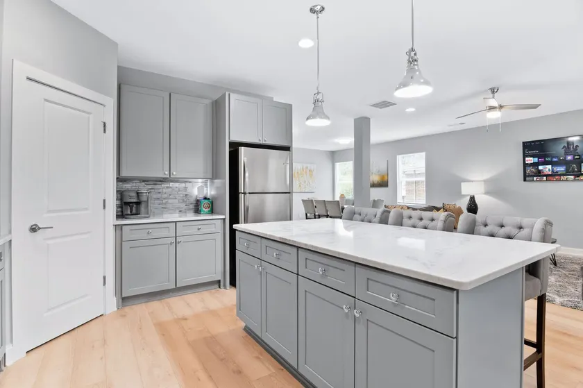 Bulldog Bungalow | 4BR Near UGA | Sleeps 8 - Image 1