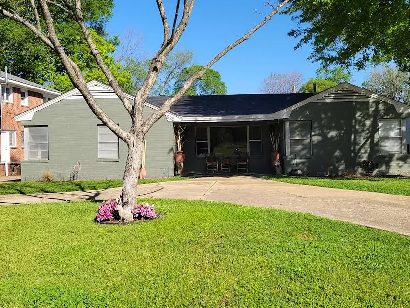 South highland One level 3 bed 2 bath large home. - Image 1