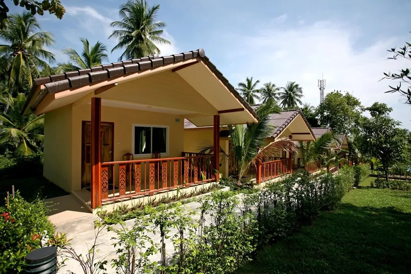 PawPaw Resort - Garden view bungalow 16 - Image 1