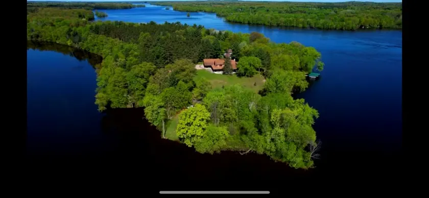 Golden Eagle Cabin -7 bedrooms -4 baths-Sleeps 22 - Image 1