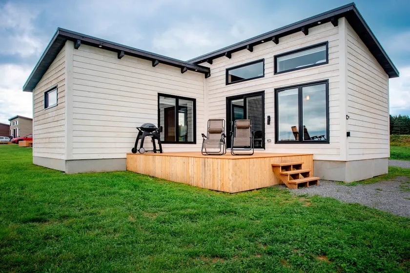 Nautika Cottages - Double Waterfront Cottage - Image 1