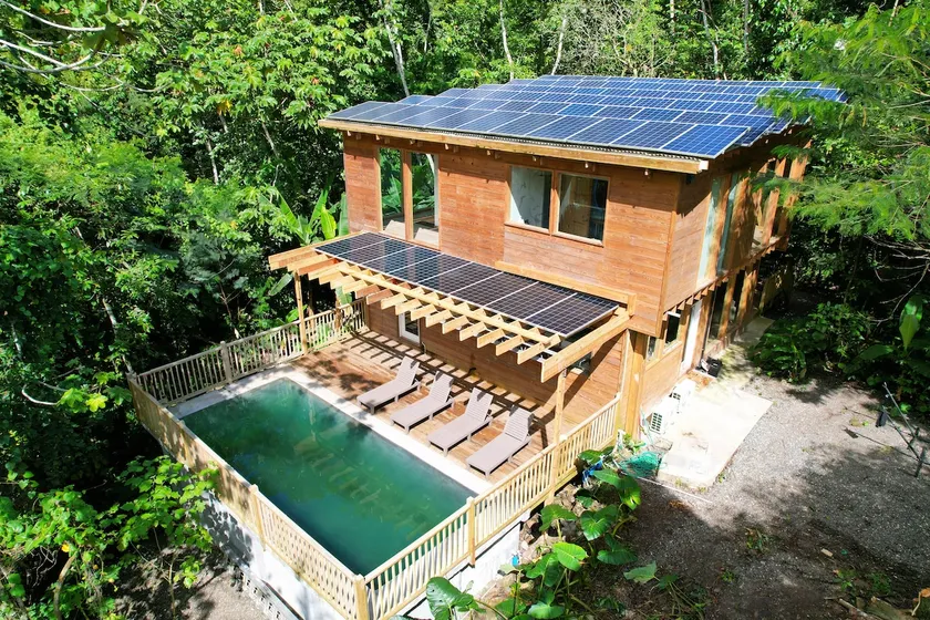 Eco Cabin in Portland Private Waterfall & Pool - Image 1