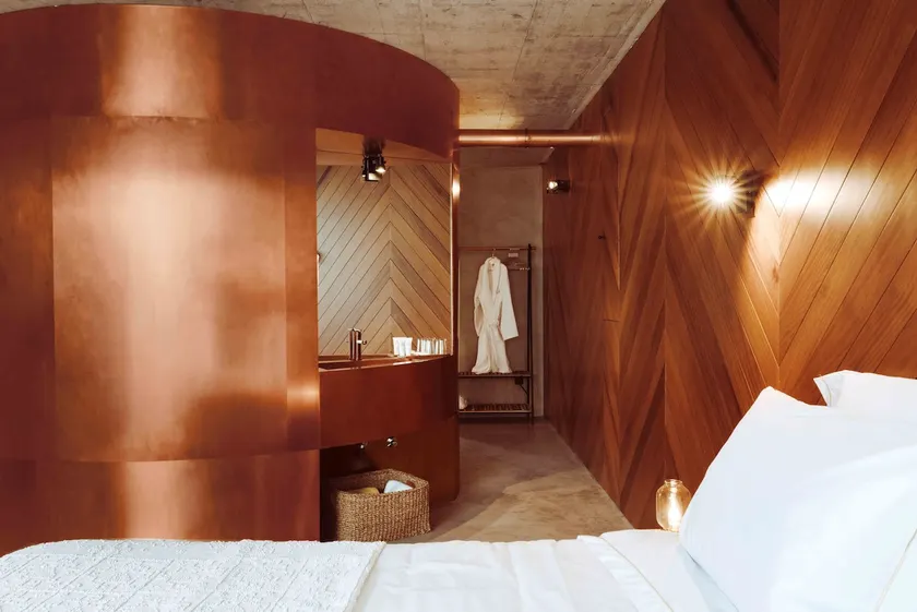 Golden Stay for two in the Bical suite - Image 1