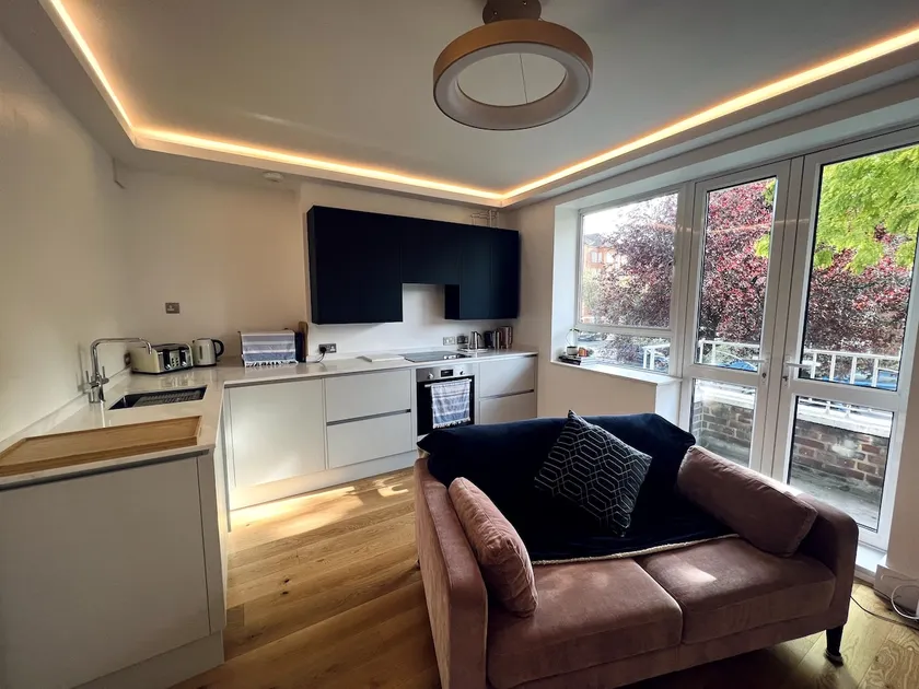Lovely one bedroom flat in the heart of London - Image 1