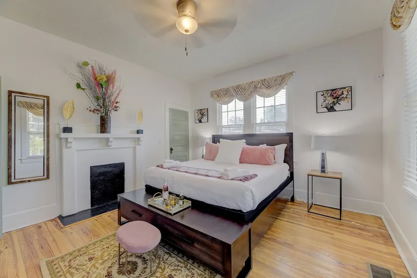 Heidt of Columbia Bungalow | 3BR 1BA @ 5 Points! - Image 1